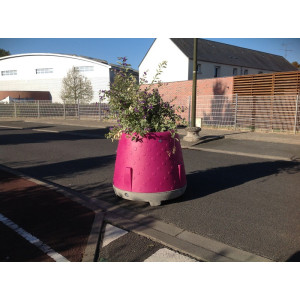 Jardinière KOSTO PAPI – Mobilier urbain sécurisé et végétalisé
